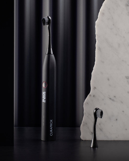 Curaprox Black is white - sonična četkica za zube - Vitashop